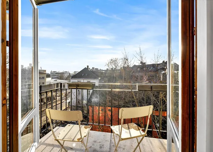 Classic Super - Balcony - 6 Pers אוסלו