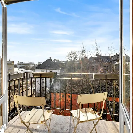 Classic Super - Balcony - 6 Pers 오슬로